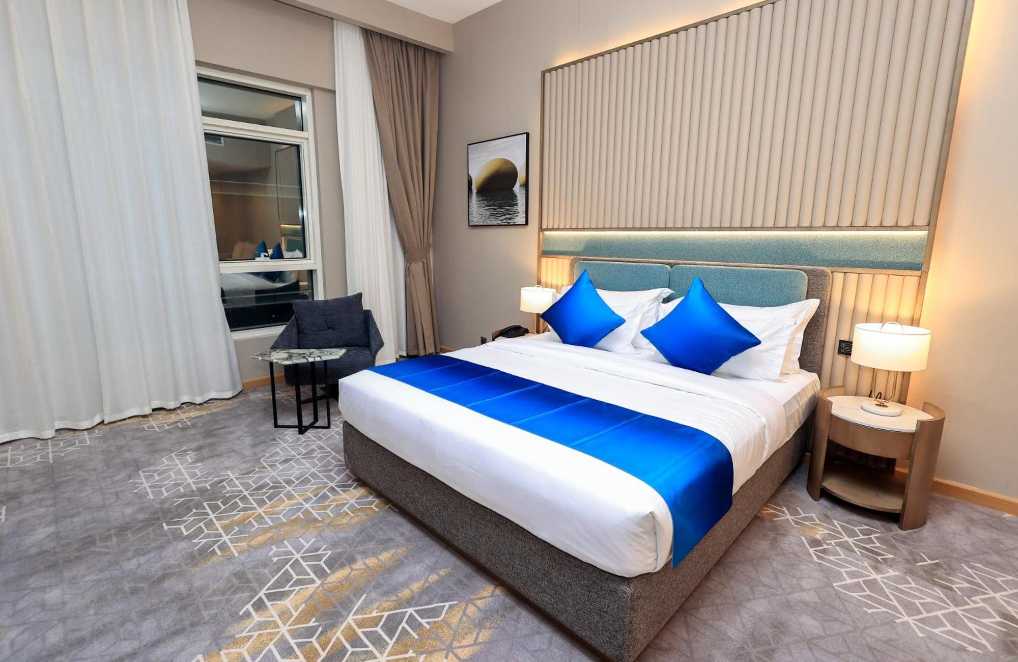 Best Western Premier M Four Hotel Dubai Exterior photo